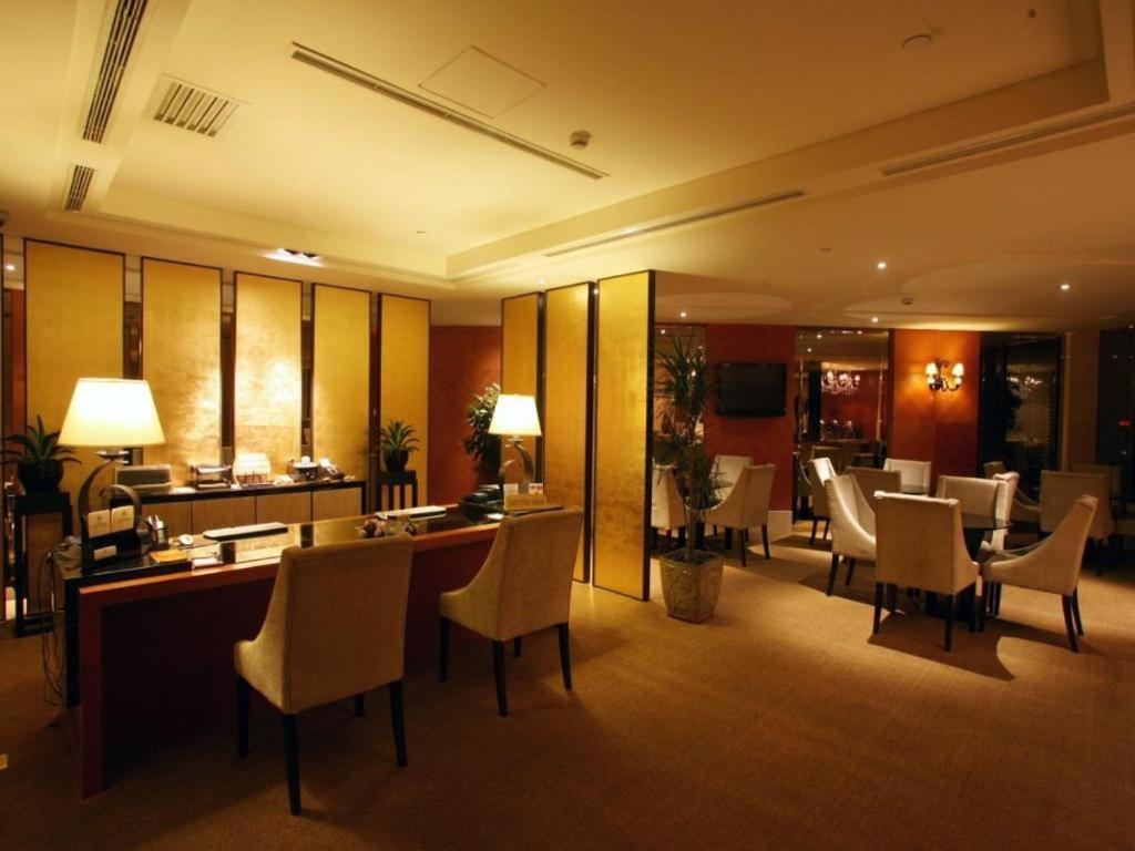 Huana Hotel Minhang Shanghaj Zewnętrze zdjęcie