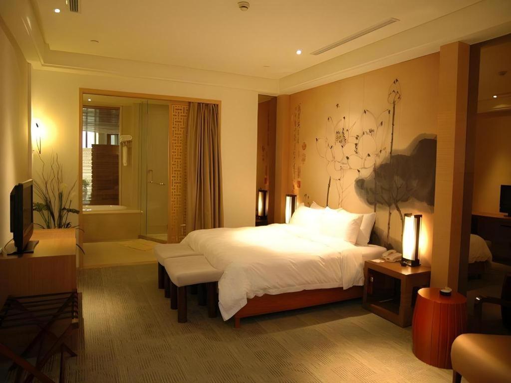 Huana Hotel Minhang Shanghaj Zewnętrze zdjęcie