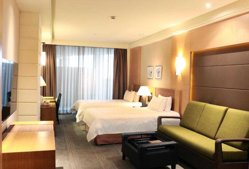 Huana Hotel Minhang Shanghaj Zewnętrze zdjęcie